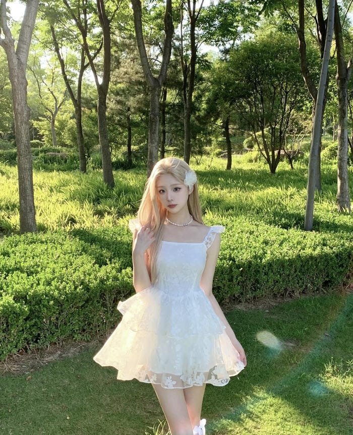 Ảnh gái xinh mang nét đẹp hài hòa