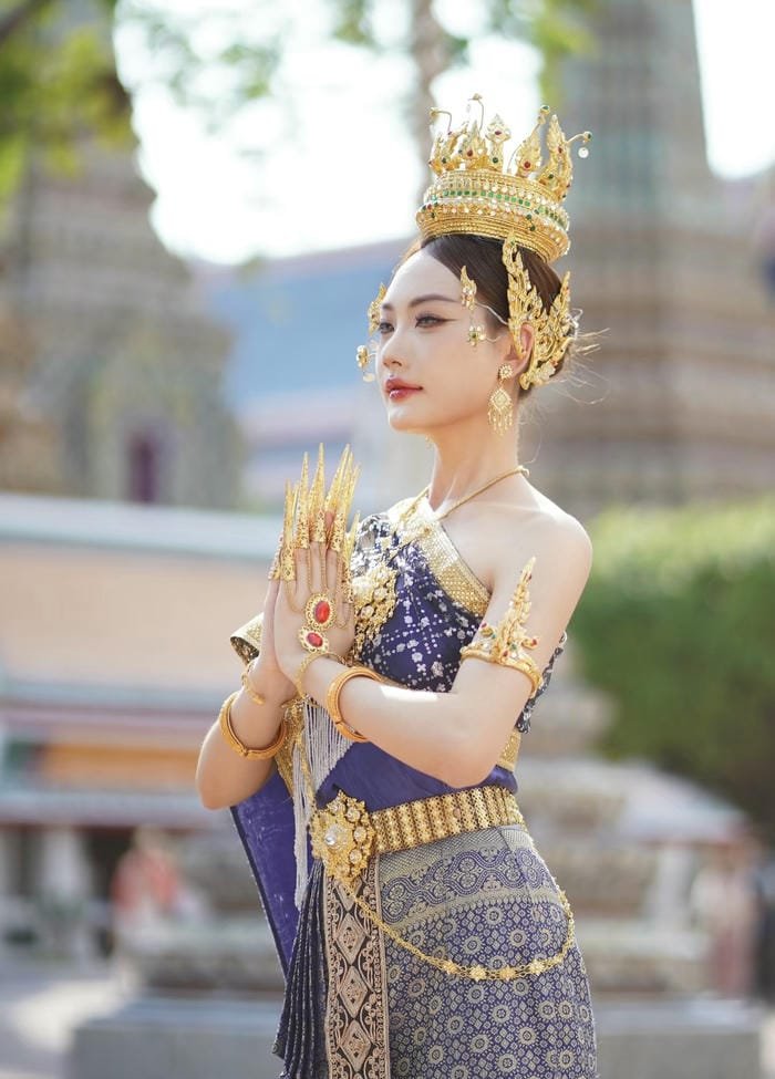 Ảnh gái xinh nhẹ nhàng và nữ tính