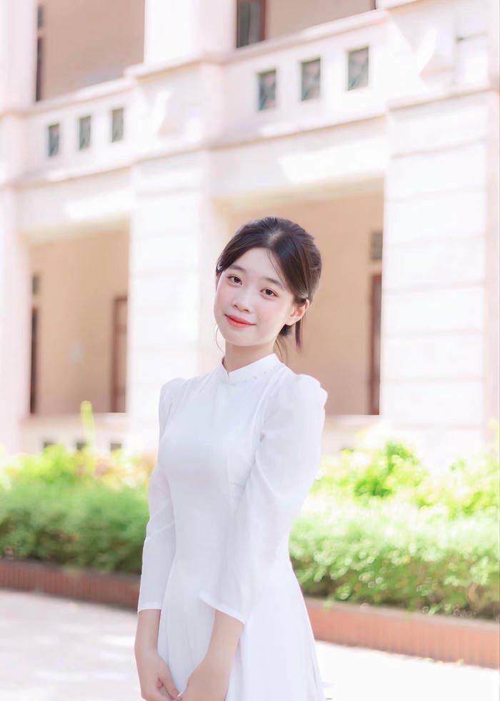 Gái xinh Việt Nam với phong cách trẻ trung