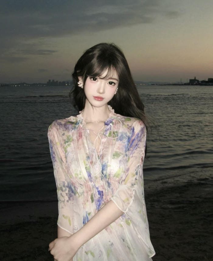 Gái xinh chụp dáng thanh lịch