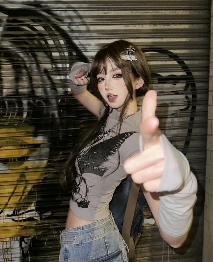 Gái xinh mạng có thần thái