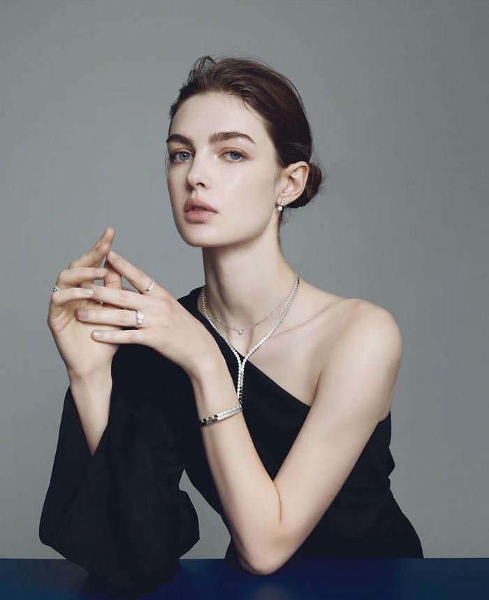 Gái xinh mạng giản dị