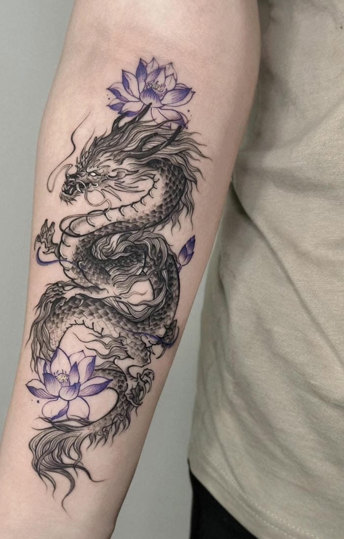 Hình xăm hoa sen kết hợp rồng