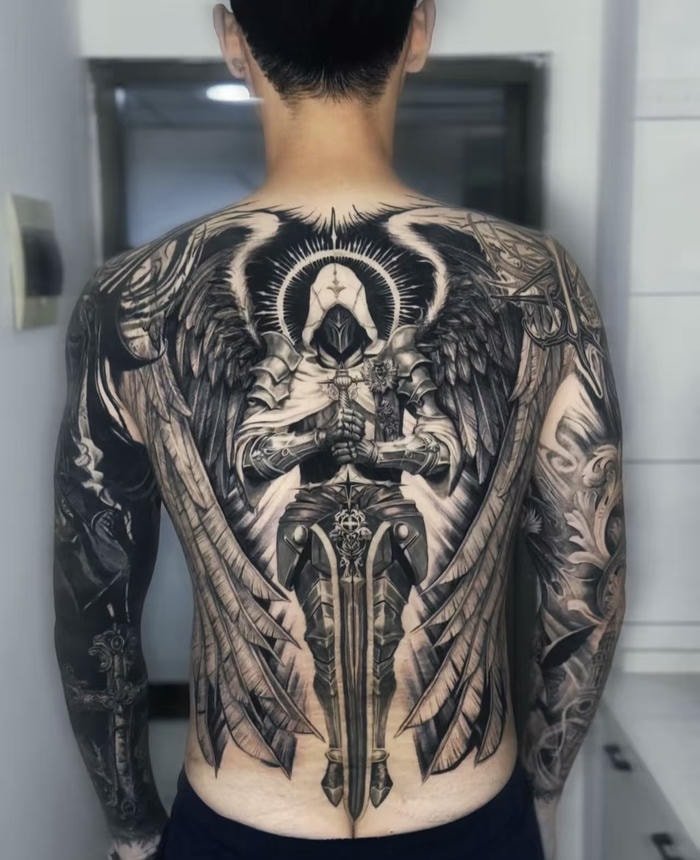 hình xăm của nam full lưng