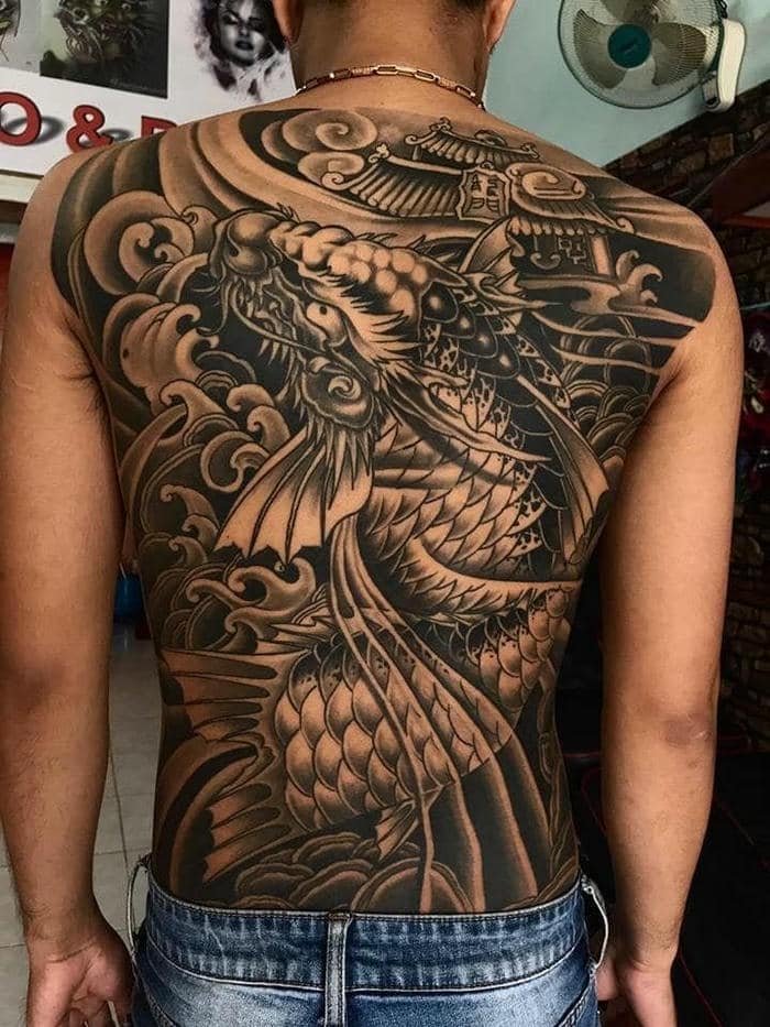 hình xăm full lưng rồng