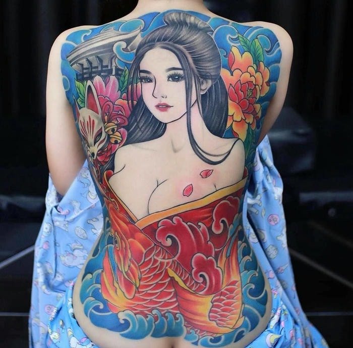 hình xăm gái nhật full lưng