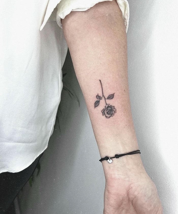 hình xăm hoa hồng lãng mạn