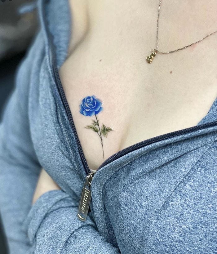 hình xăm hoa hồng màu xanh đẹp