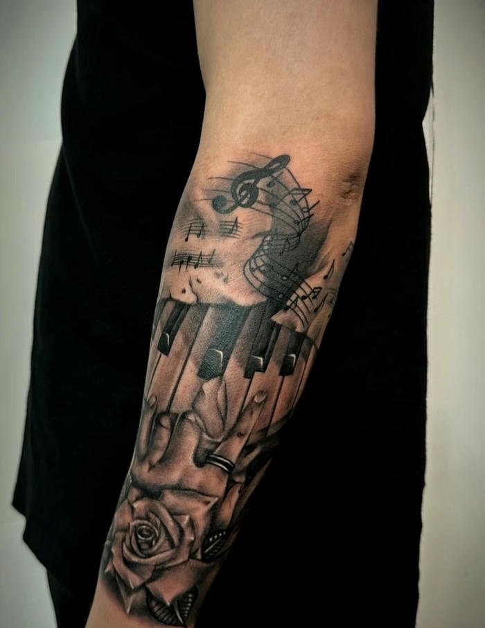 hình xăm nghệ thuật ở cánh tay