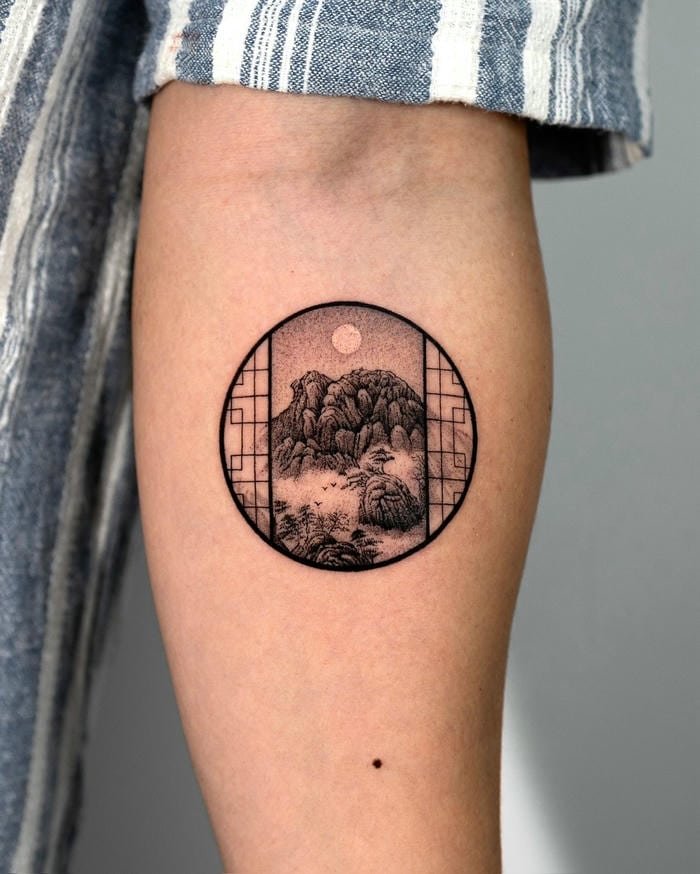 hình xăm old school mini ở tay