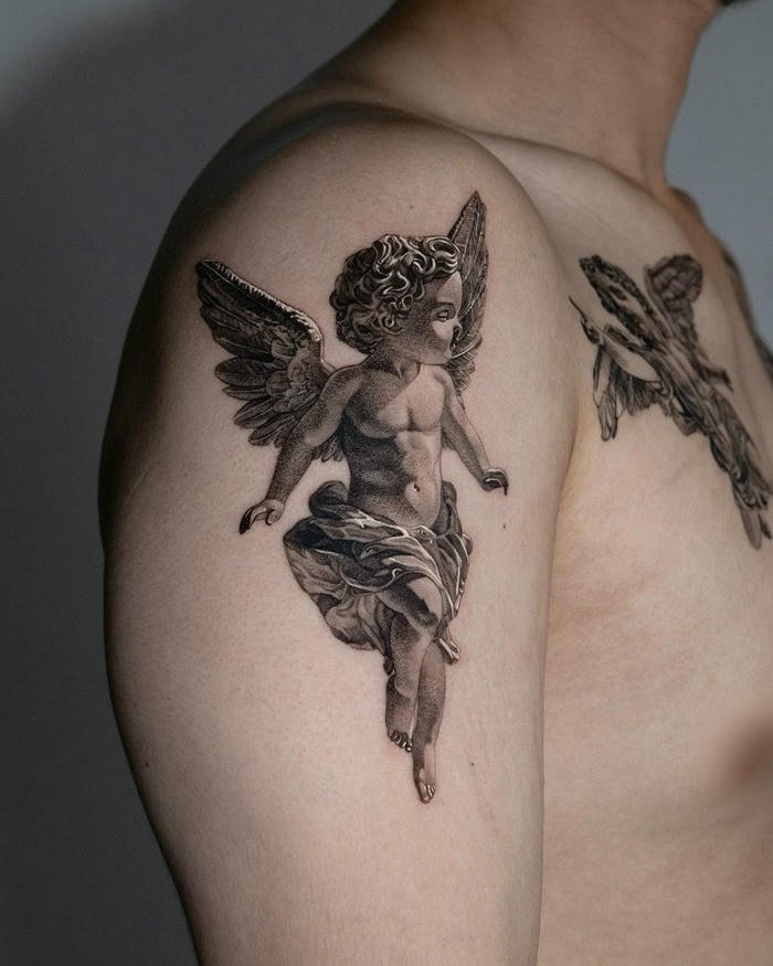 hình xăm old school ở bắp tay nam