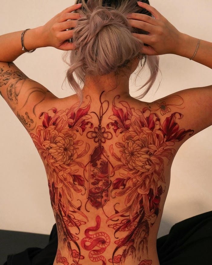 hình xăm phun lưng đẹp nhất