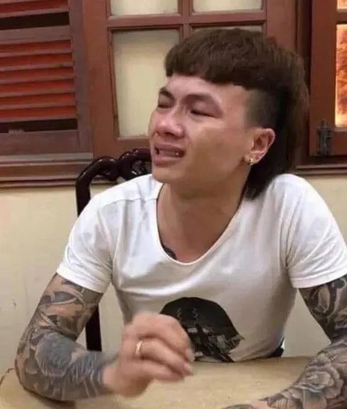 khá bảnh meme khóc