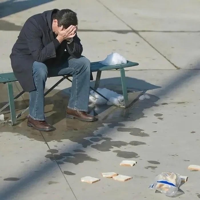 meme gục ngã hài