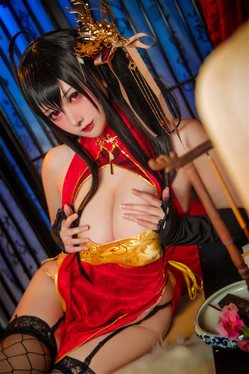 Ảnh cosplay lôi cuốn quyến rũ dâm đãng