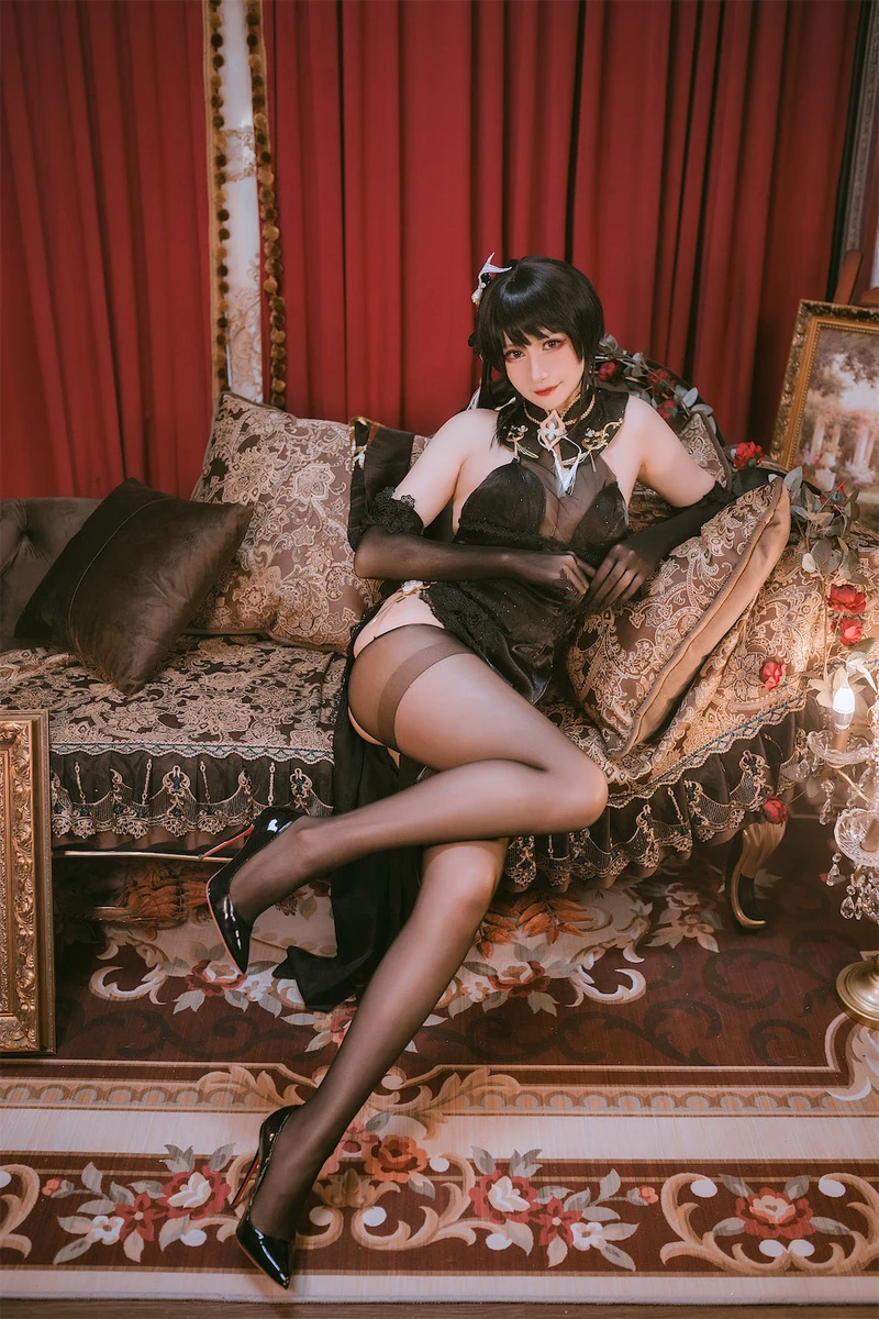 Ảnh cosplay vú to ngọt ngào quyến rũ