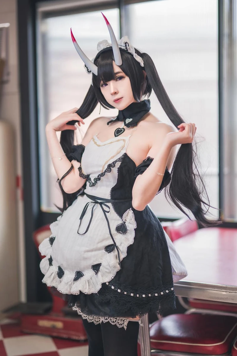Đầy đặn ảnh cosplay vú to quyến rũ