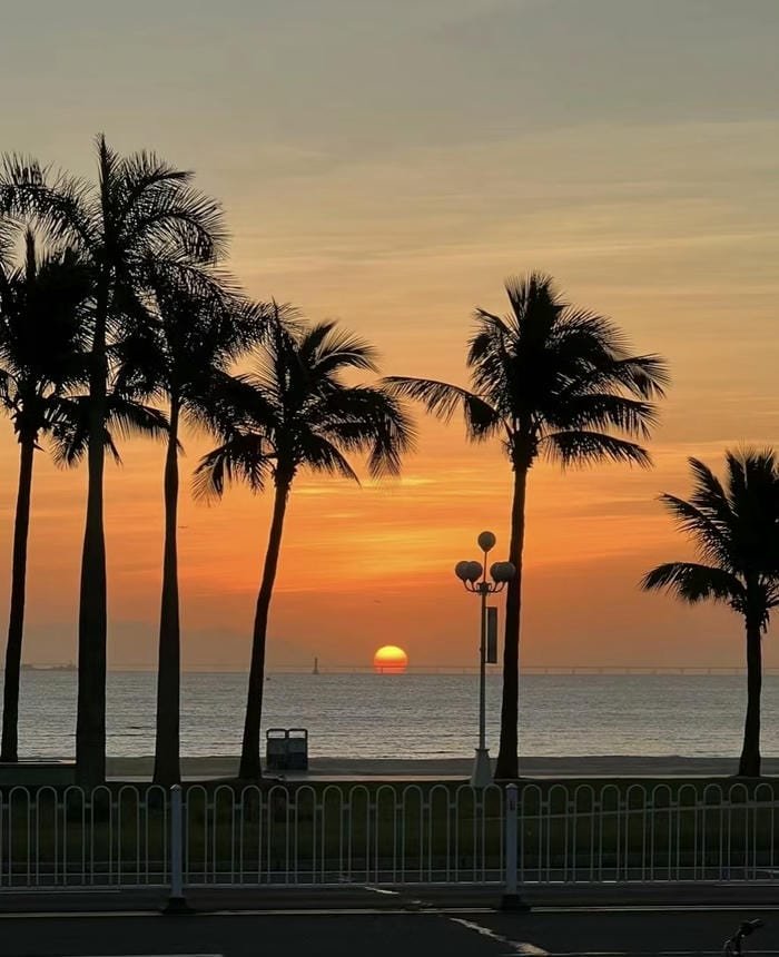 ảnh bầu trời hoàng hôn đỏ thắm