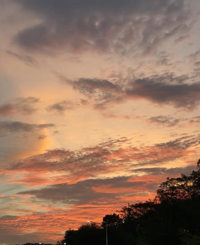 ảnh bầu trời hoàng hôn mềm mại