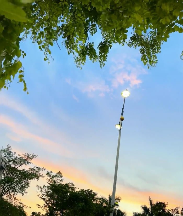 ảnh bầu trời trong xanh nhẹ nhàng