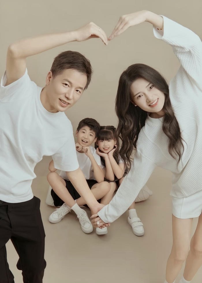 ảnh gia đình đầm ấm