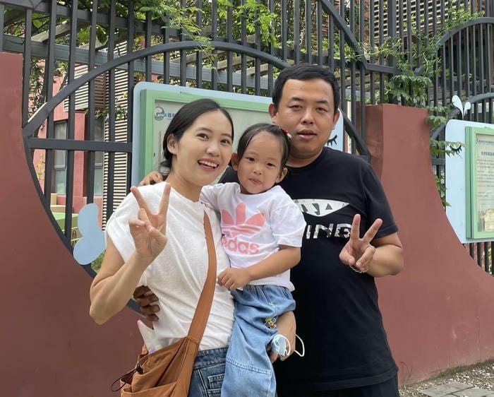 ảnh gia đình đầy niềm vui