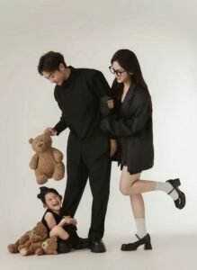 ảnh gia đình thân thiết