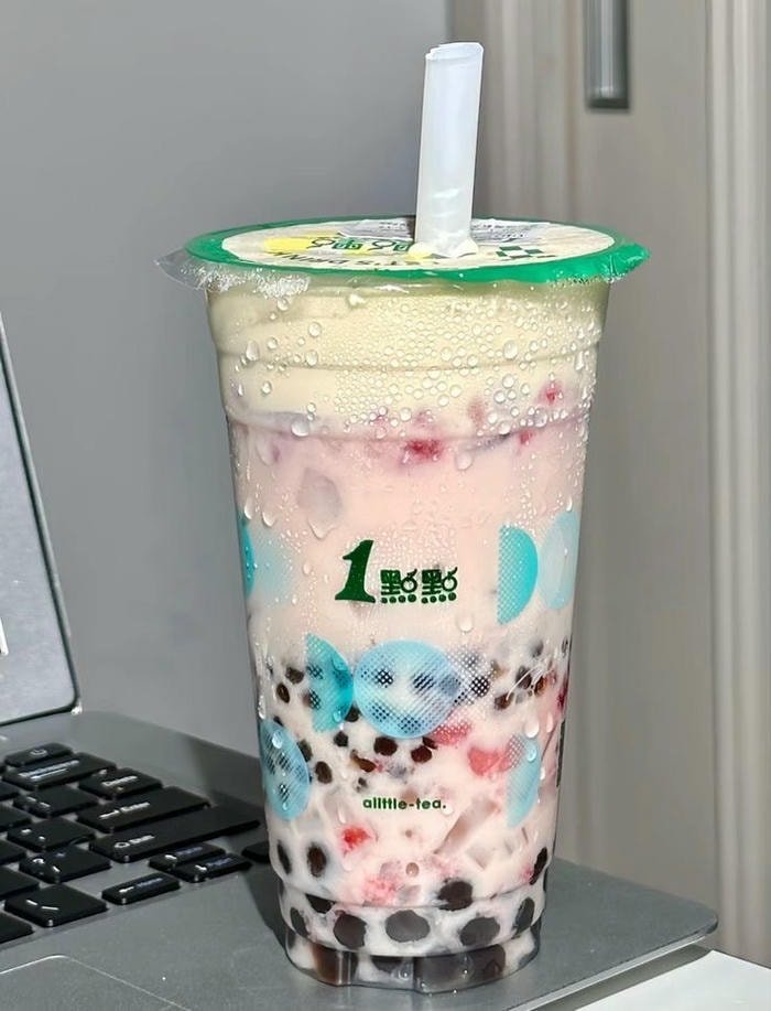 ảnh trà sữa bày biện đẹp