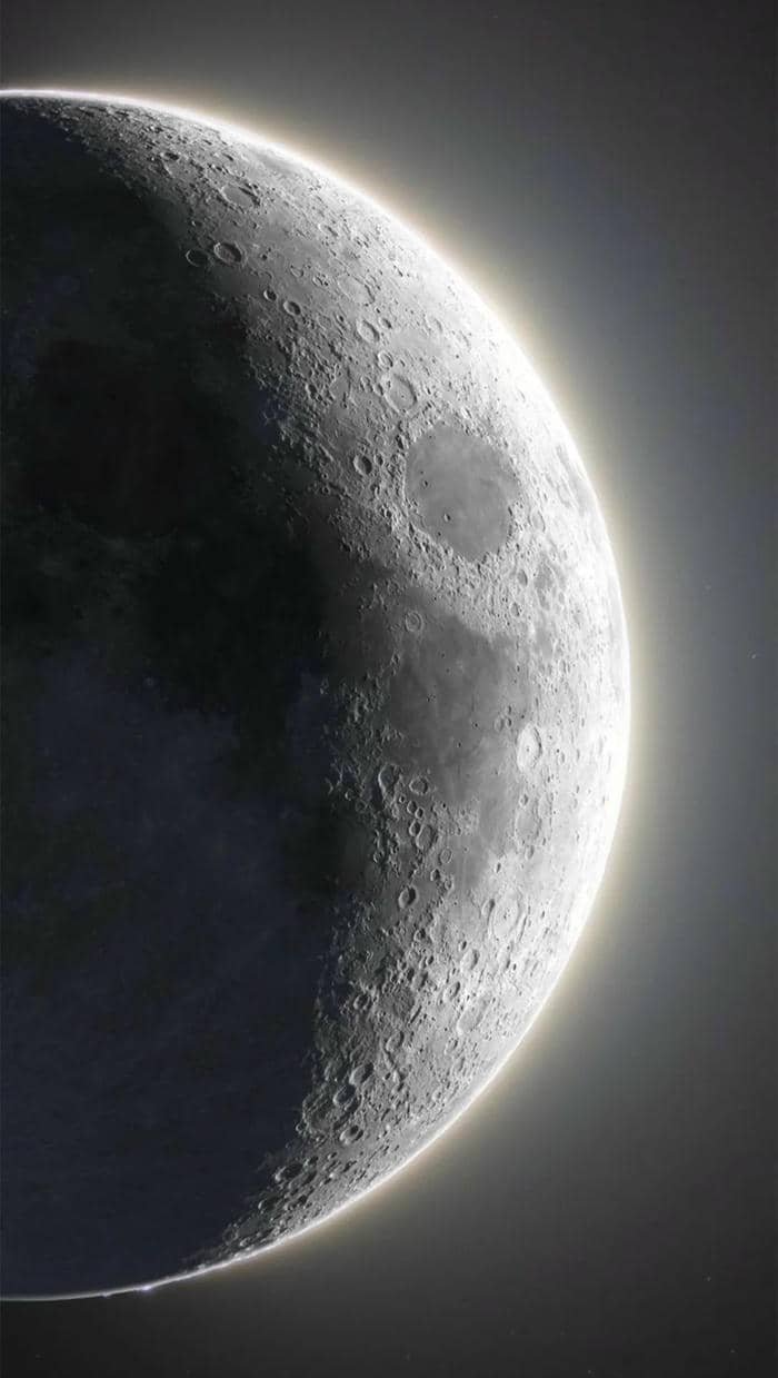 hình nền mặt trăng mờ ảo