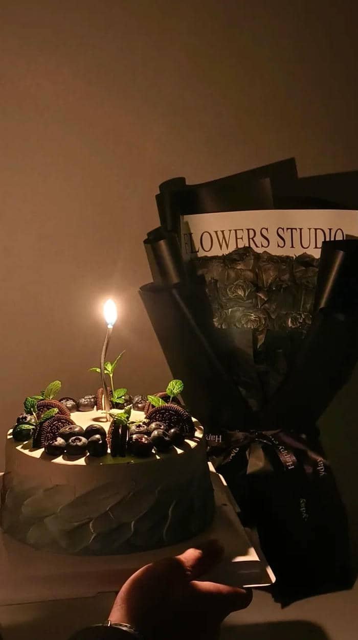 hình nền sinh nhật bánh và hoa