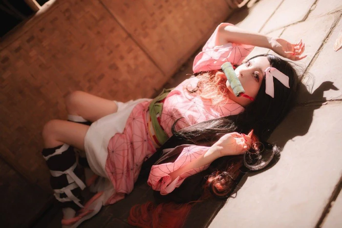Ảnh Nezuko cosplay siêu dễ thương đáng yêu