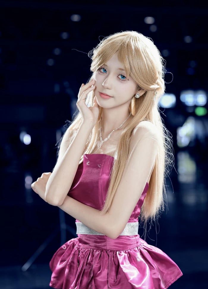 Ảnh đại diện gái xinh cosplay thu hút