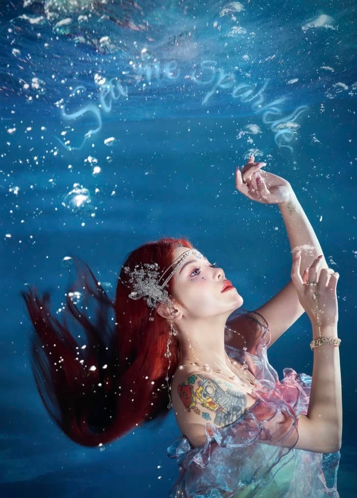 Cosplay nàng tiên cá tạo cảm giác thơ mộng lãng mạn