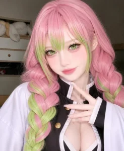 Hình Cosplay Luyến Trụ Nổi Bật Sắc Sảo