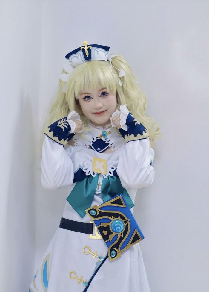 Hình đại diện gái xinh cosplay trẻ