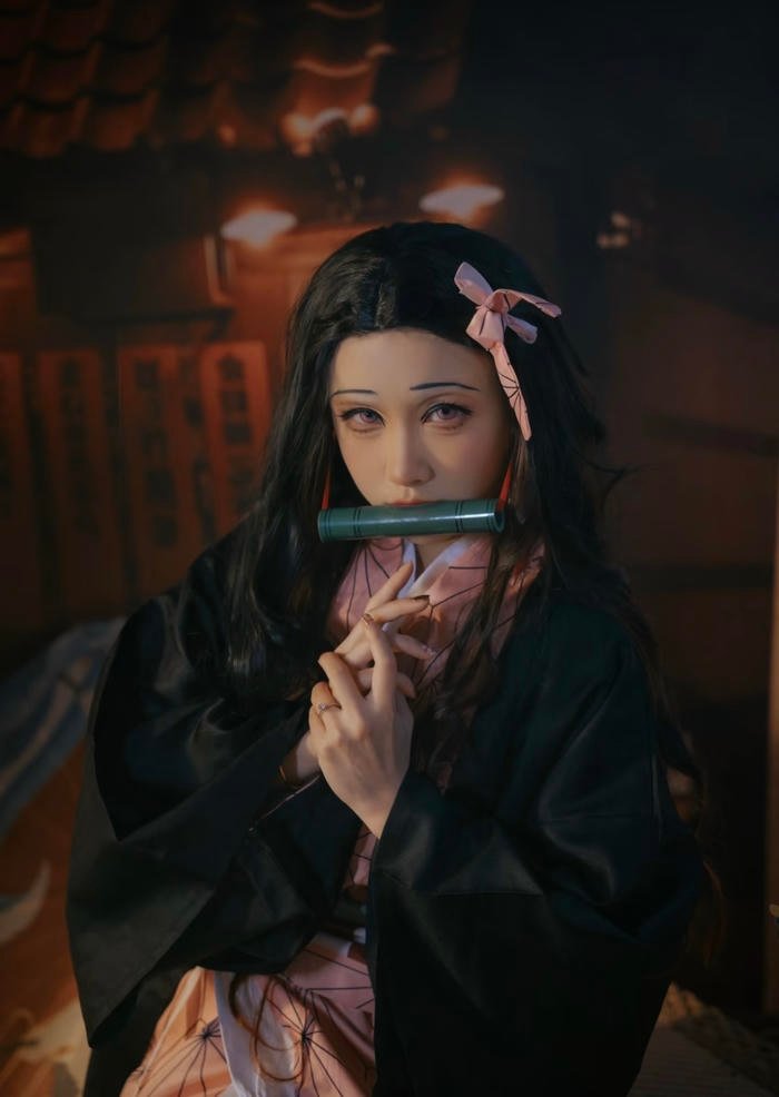 Nezuko hóa thân cosplay