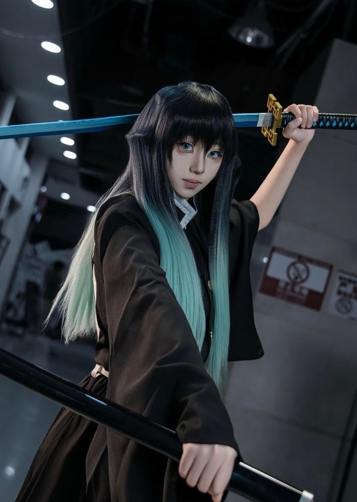 ảnh Muichiro cosplay anime style