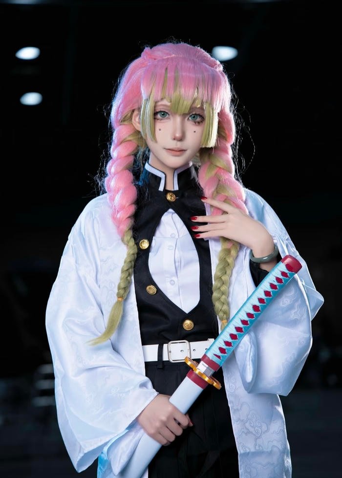 ảnh anime cosplay outfit tinh tế