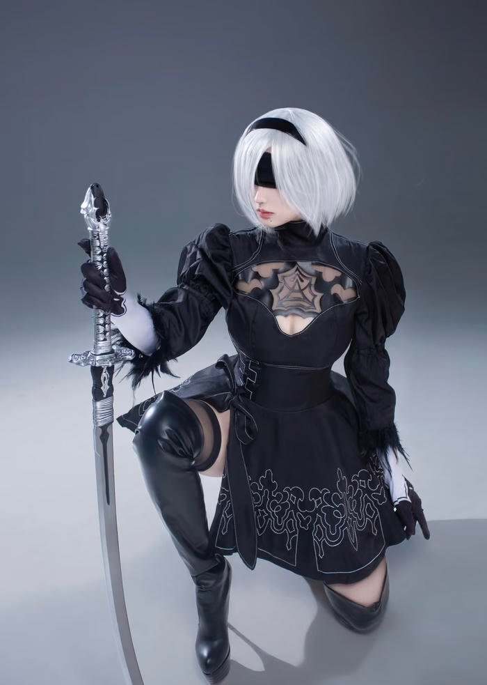 ảnh cosplay anime phong cách huyền bí
