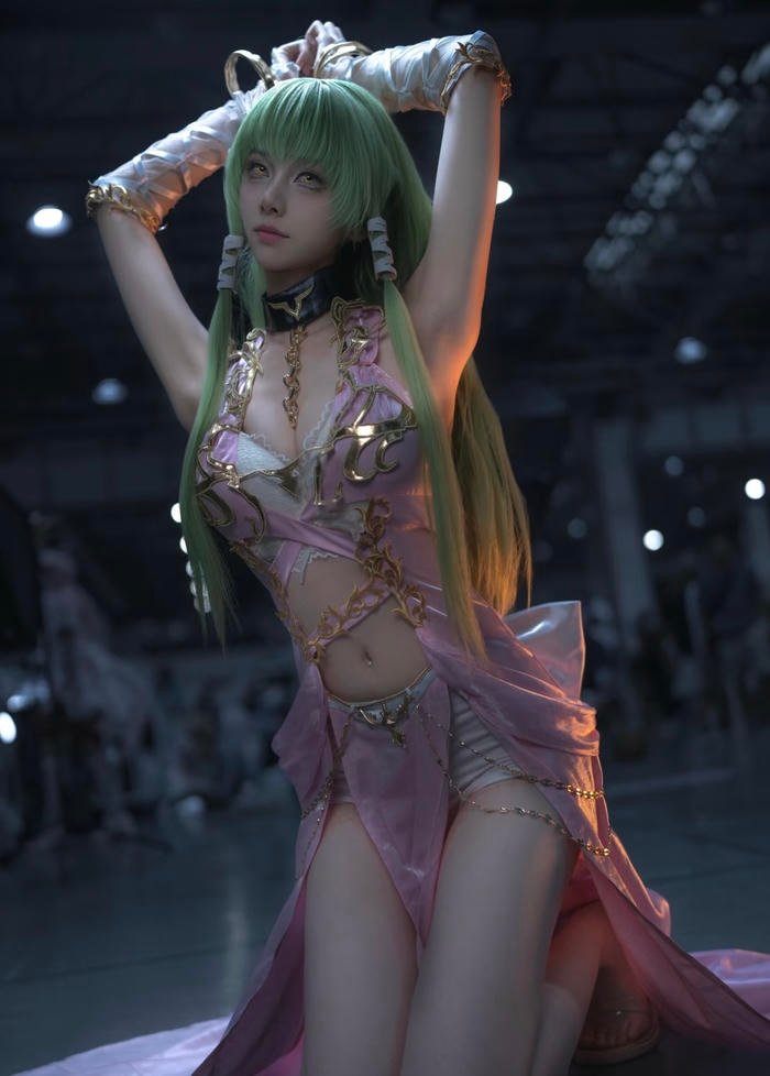 ảnh hóa trang cosplay anime tạo hình công phu