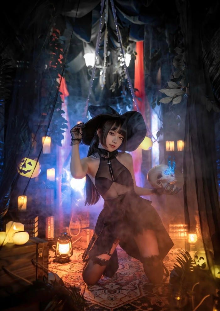 cảm giác siêu thực từ tạo hình phù thủy trong cosplay