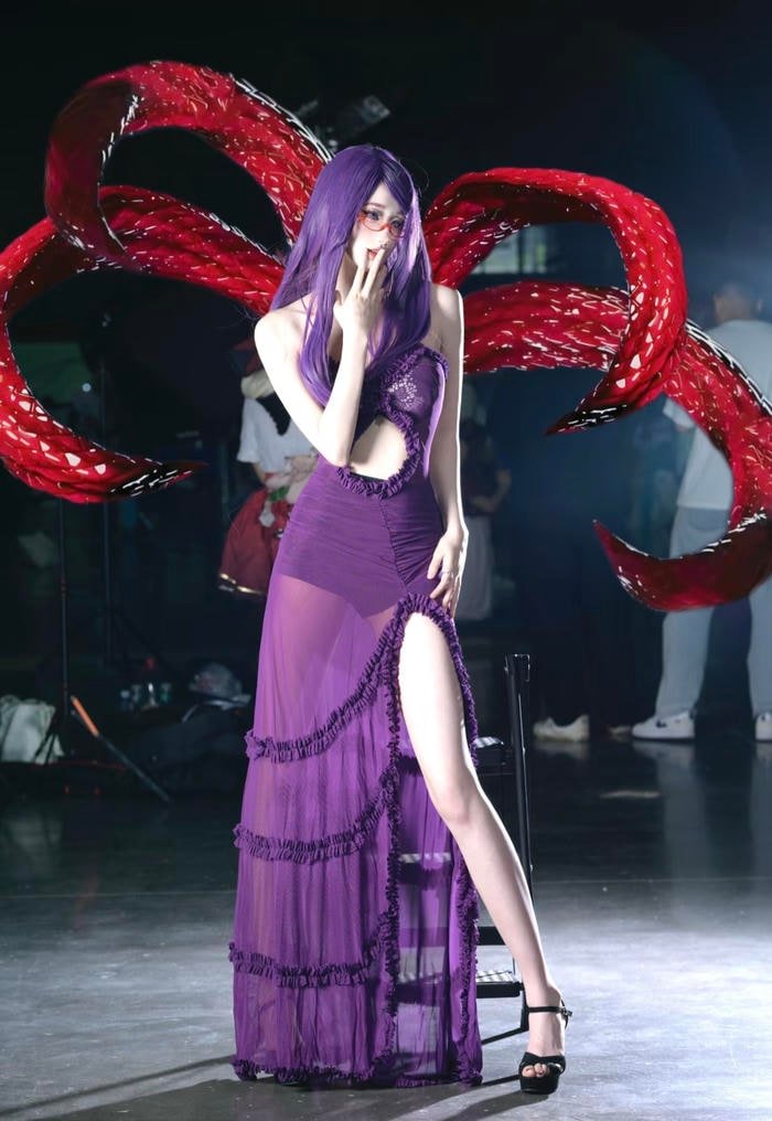 chi tiết trang phục anime cosplay sexy ấn tượng