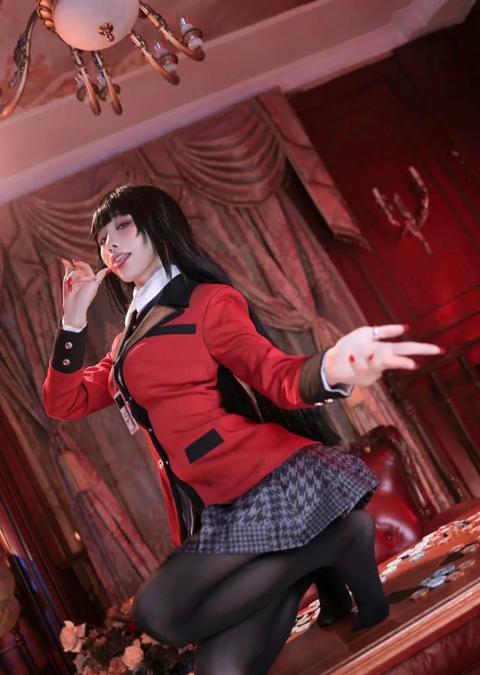 concept cosplay nữ anime mang màu sắc hiện đại