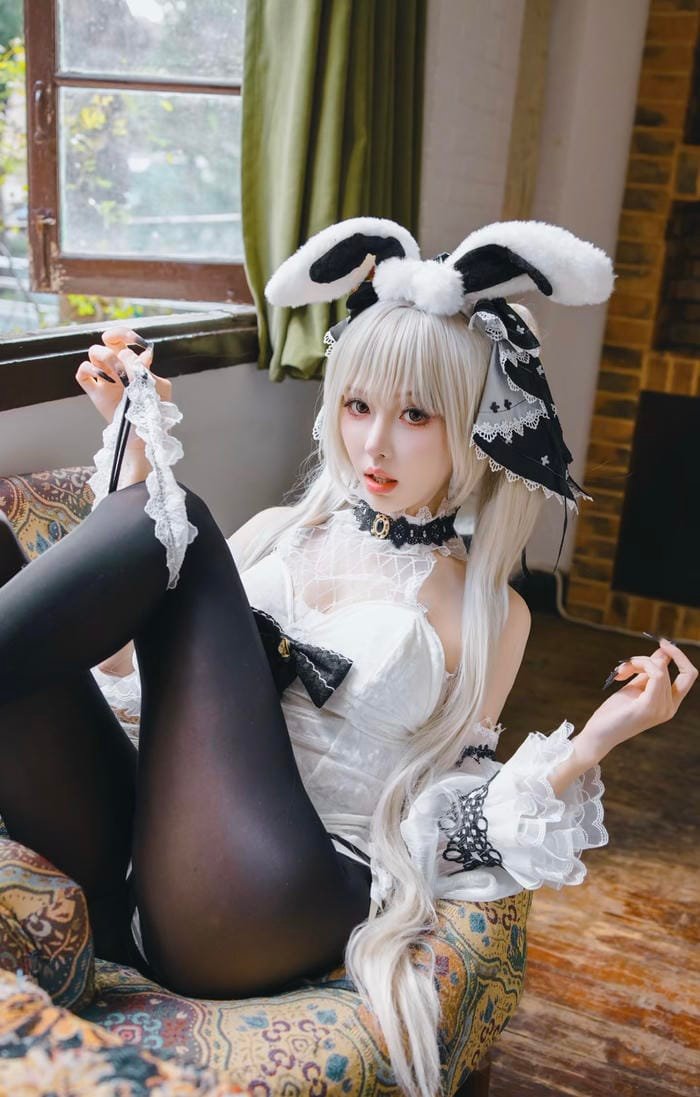 cosplay thỏ ngọt ngào