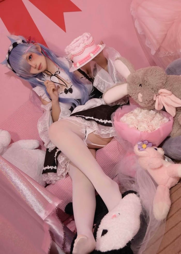 hình Rem cosplay sắc nét