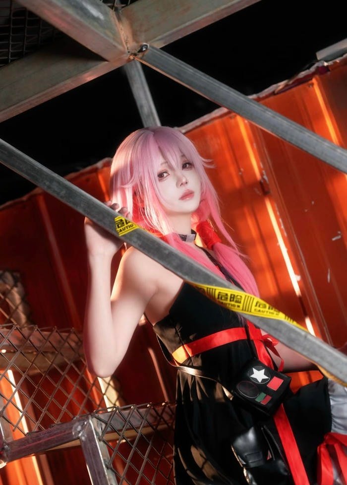 hình cosplay anime hiện đại sáng tạo