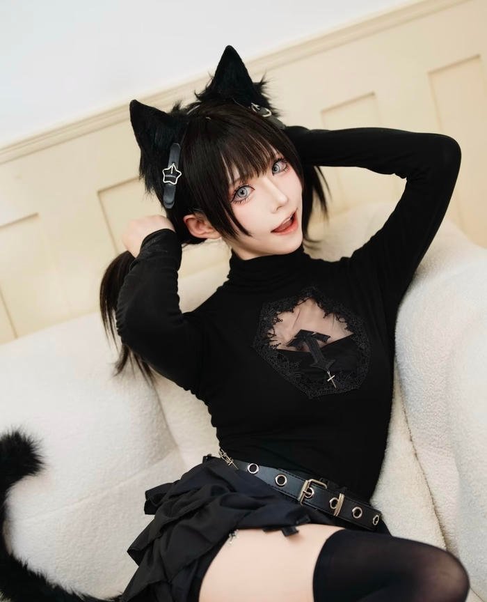 hình cosplay mèo cute