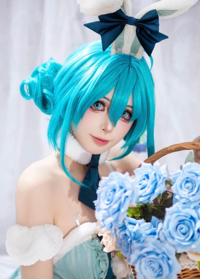 hình cosplay thỏ cute
