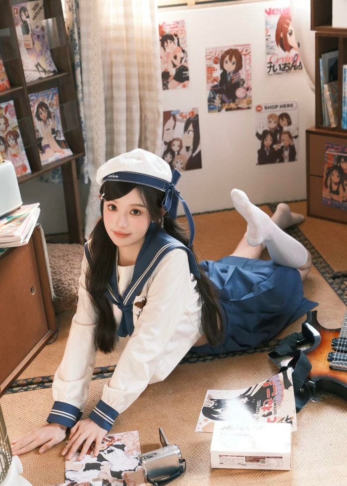 outfit cosplay cute mang tông màu trẻ trung