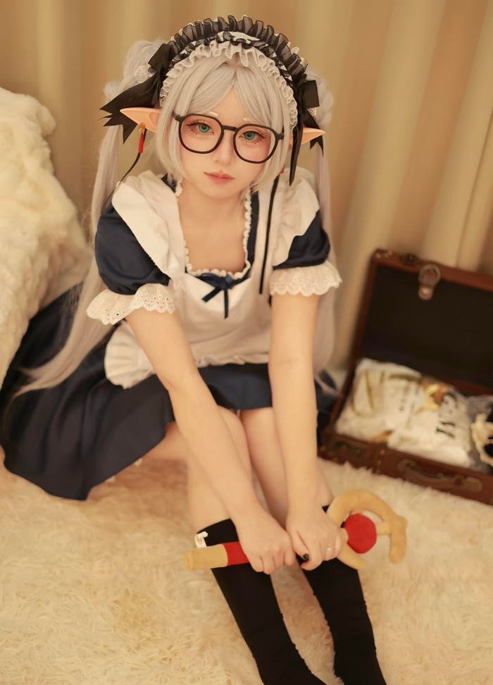 phong cách cosplay hầu gái hơi hướng kawaii